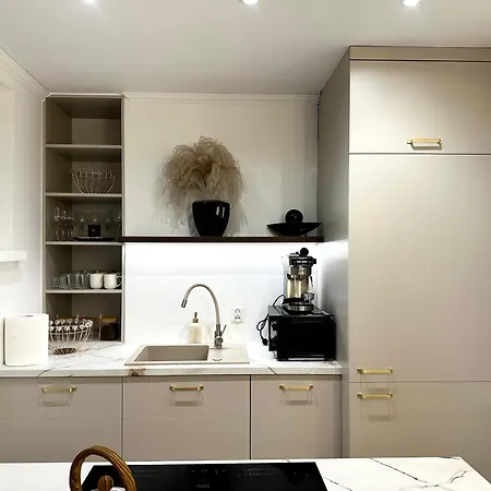 Kotlarska 2 - Self Check-in 20h - 300m Main Square Appartement