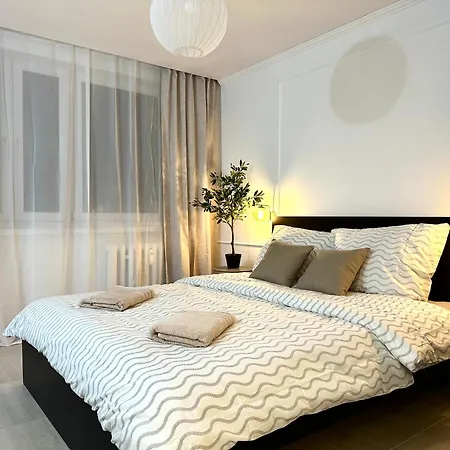 Διαμέρισμα Kotlarska 2 - Self Check-in 20h - 300m Main Square